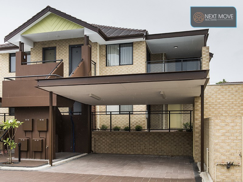 8/4 McKimmie Rd, Palmyra WA 6157