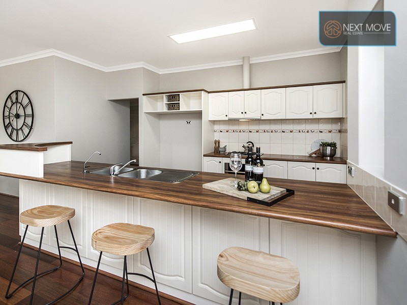 13 Dunford St, Willagee WA 6156