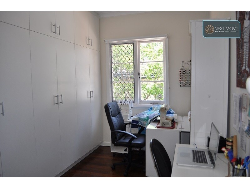 16 Finney St, Willagee WA 6156