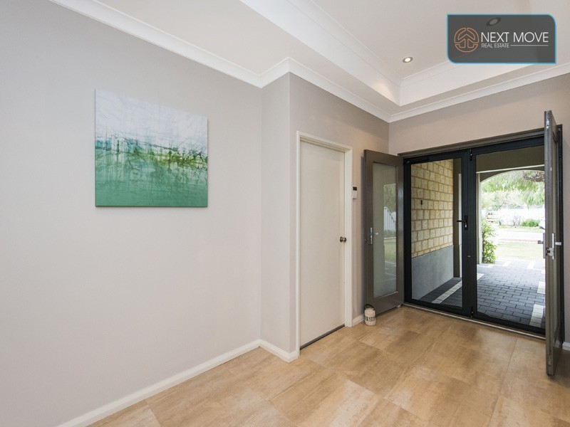 26 Cummins St, Willagee WA 6156