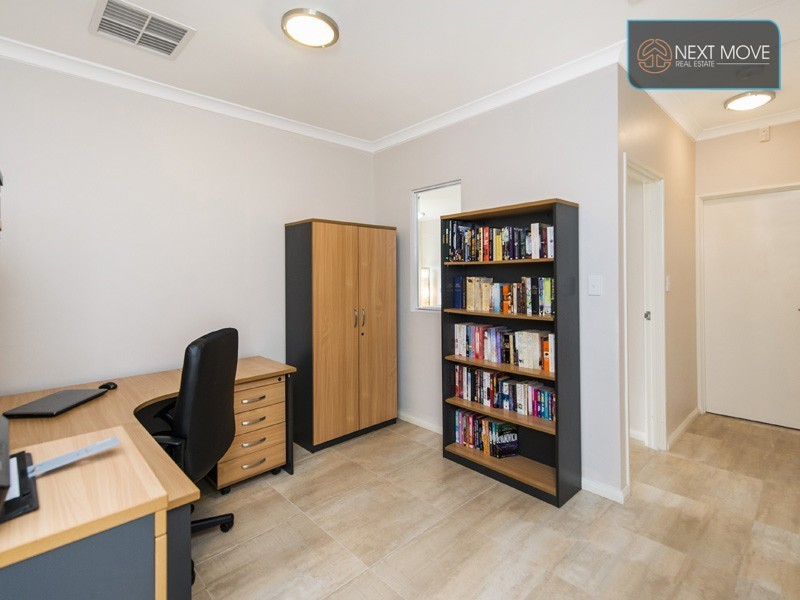 26 Cummins St, Willagee WA 6156