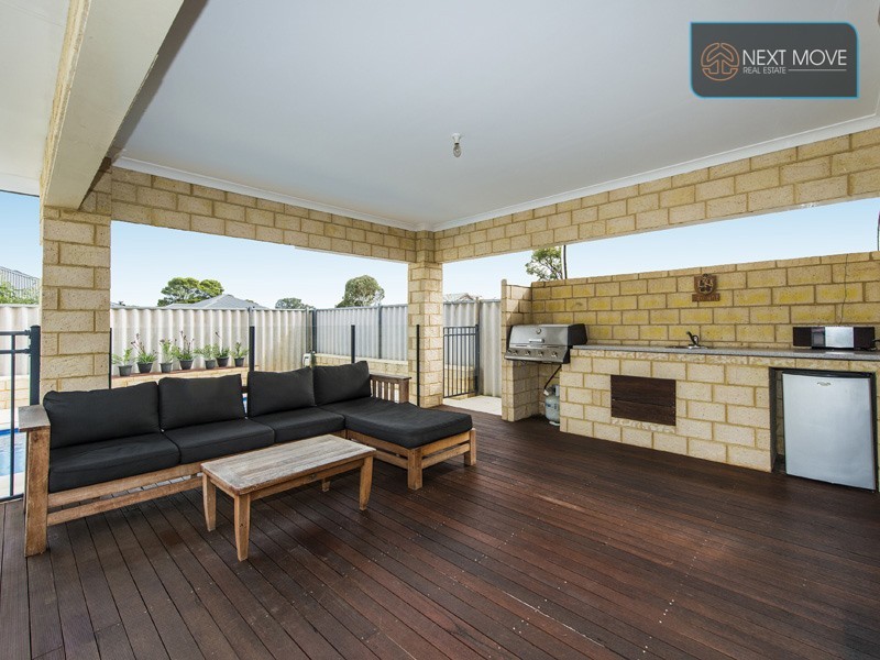 26 Cummins St, Willagee WA 6156