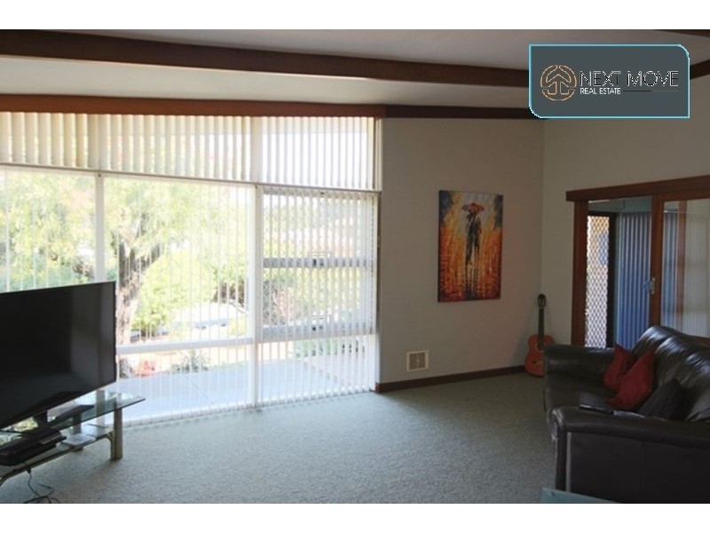 16 Caple St, Willagee WA 6156