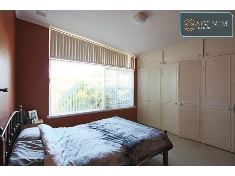 16 Caple St, Willagee WA 6156