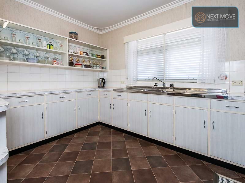 113 Leach Highway, Willagee WA 6156