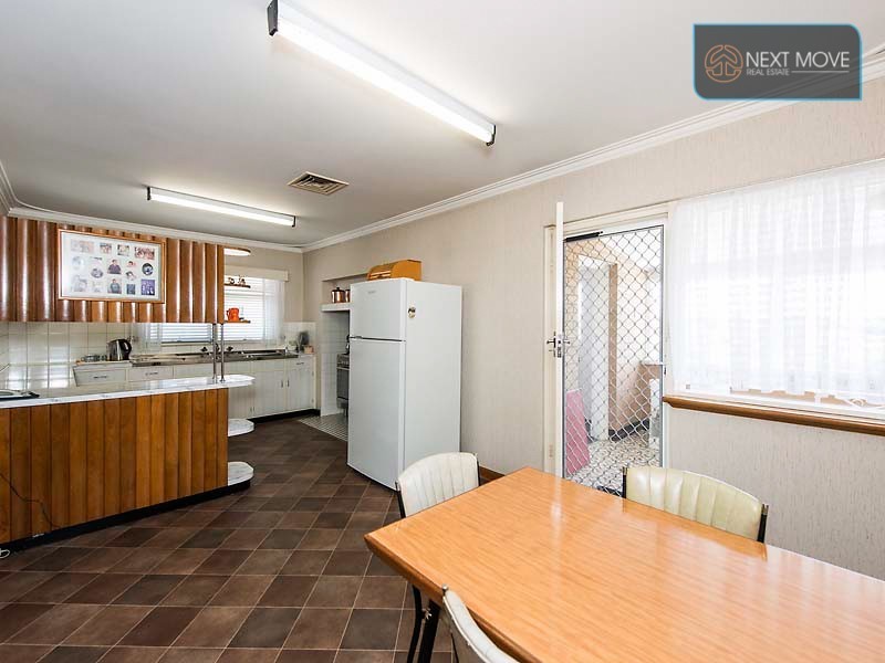 113 Leach Highway, Willagee WA 6156