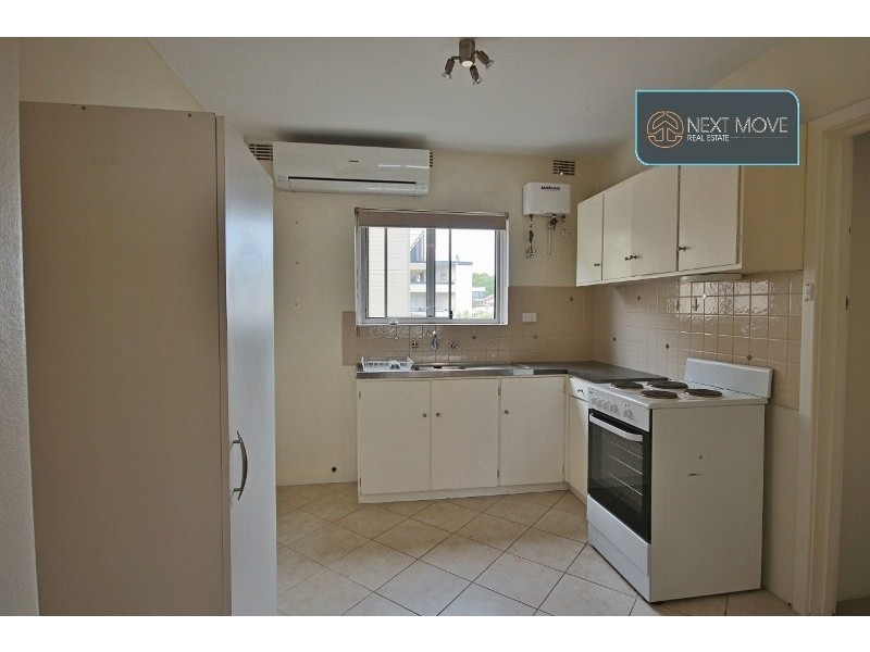 8/4 Kintail Road, Applecross WA 6153