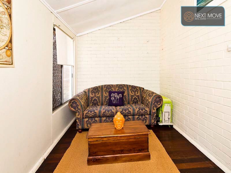 34 Malone St, Willagee WA 6156