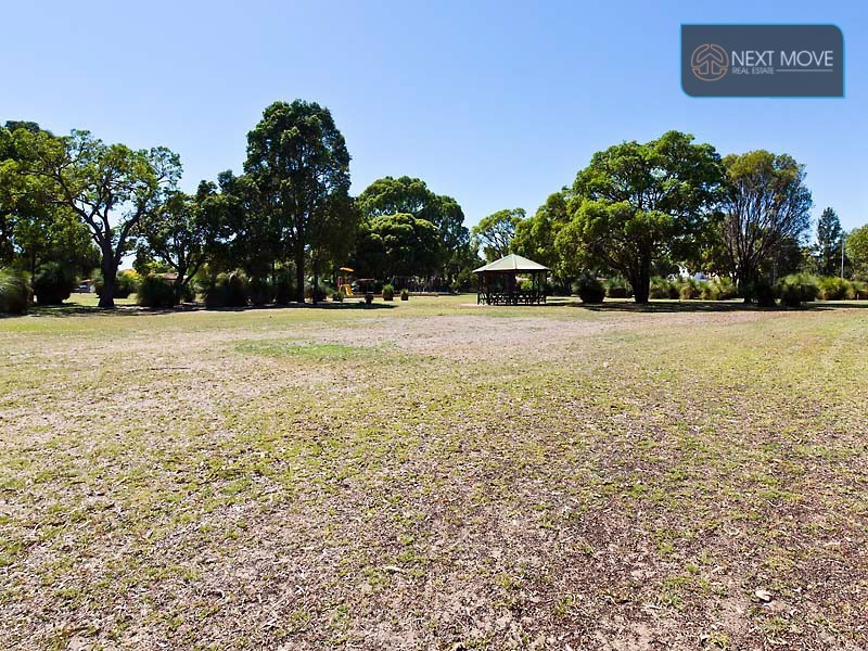 34 Malone St, Willagee WA 6156