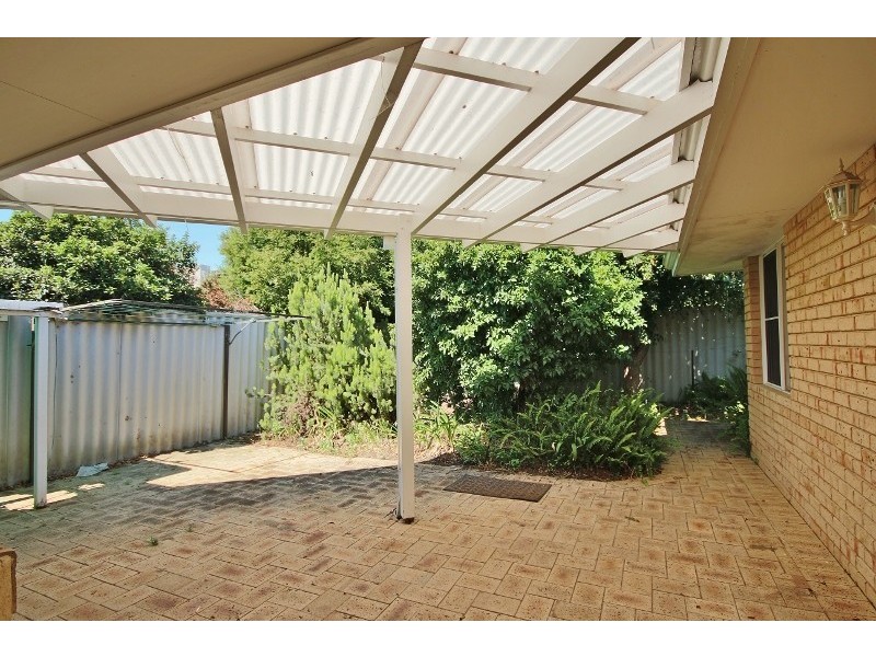 20 Sleat Road, Mount Pleasant WA 6153