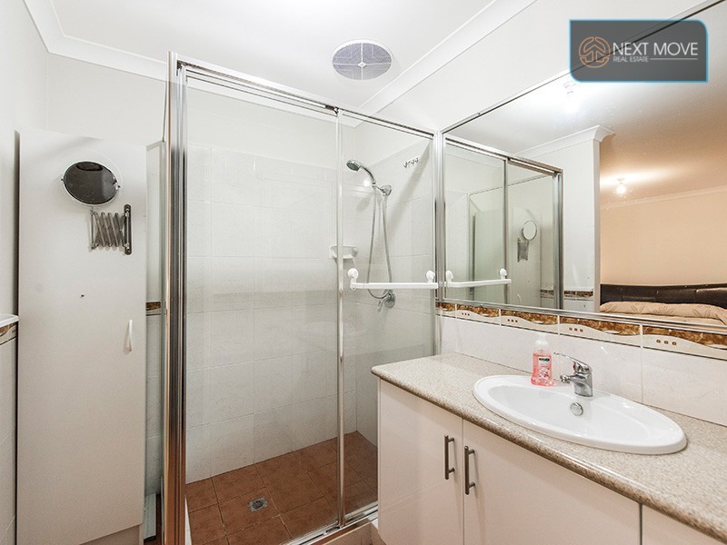 32 Bayview Terrace, Yangebup WA 6164