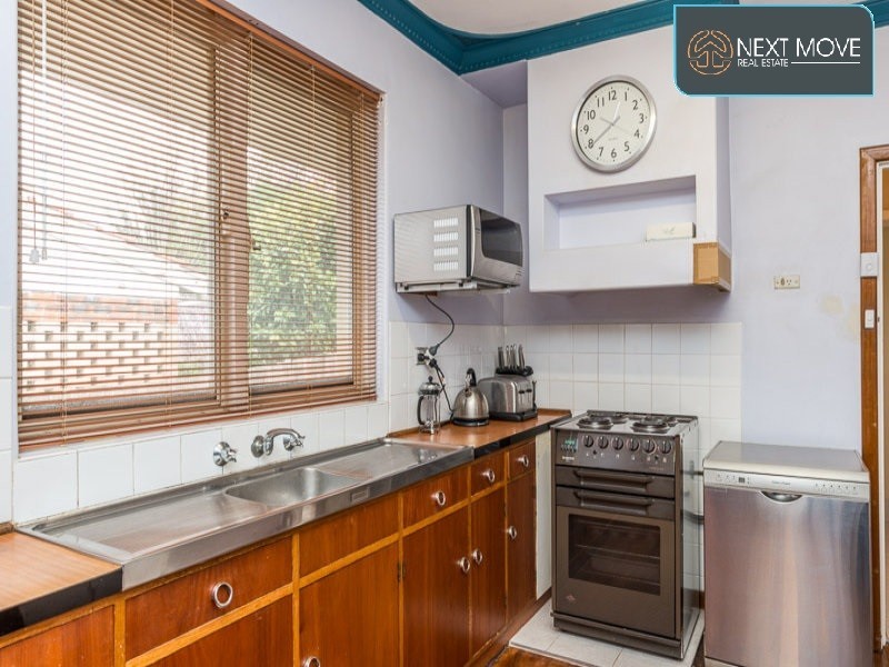 34 Bawdan Street, Willagee WA 6156