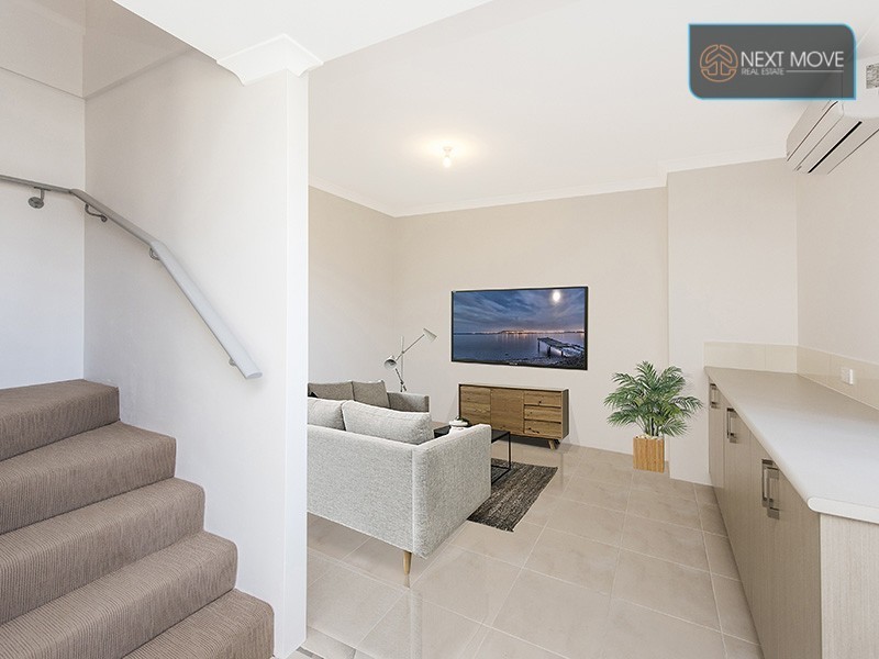 1/19 Purvis Street, Hamilton Hill WA 6163