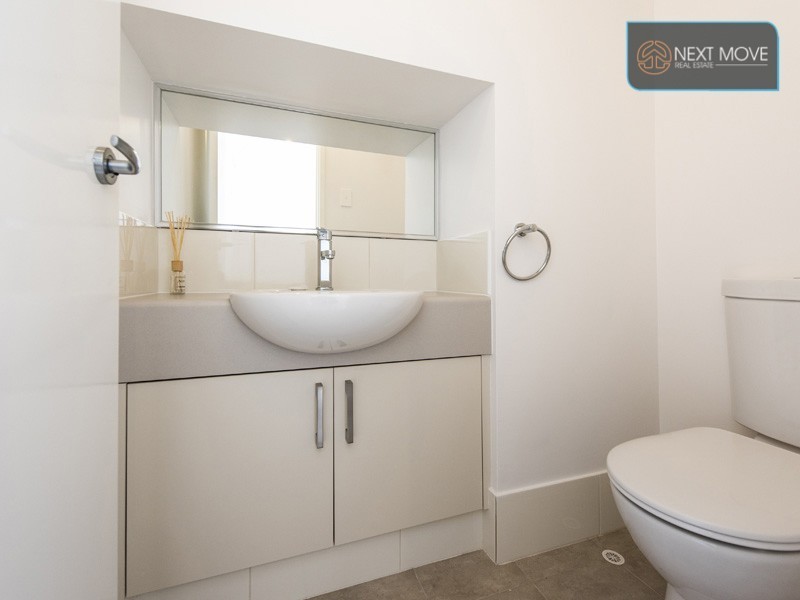 1/19 Purvis Street, Hamilton Hill WA 6163