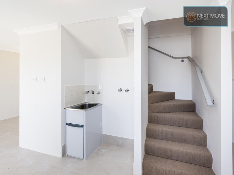 1/19 Purvis Street, Hamilton Hill WA 6163