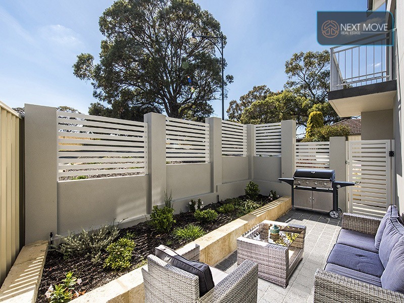 1/19 Purvis Street, Hamilton Hill WA 6163