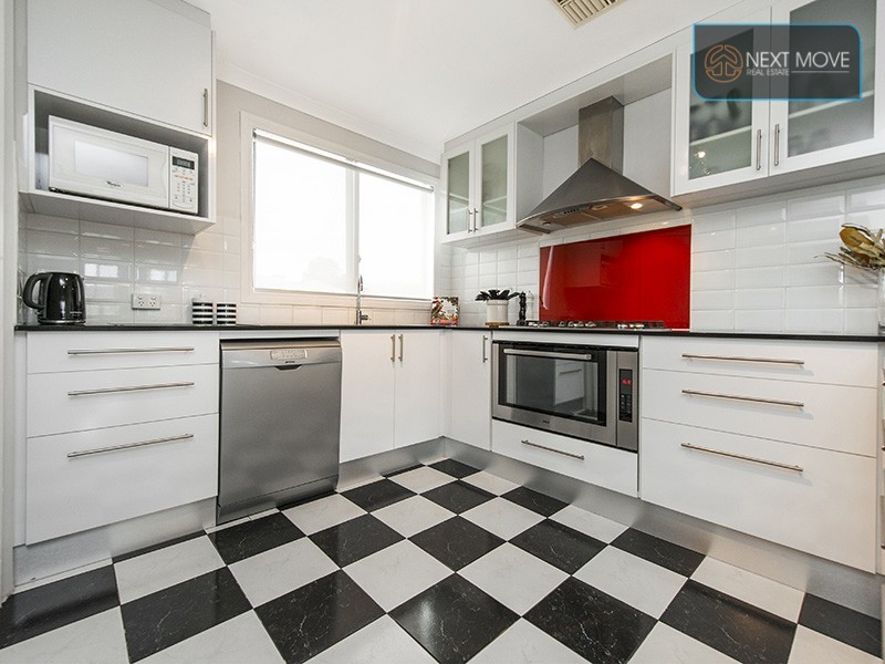 24A Milroy St, Willagee WA 6156