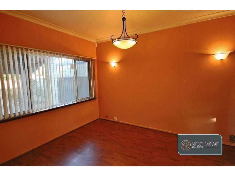 6 Cummins St, Willagee WA 6156