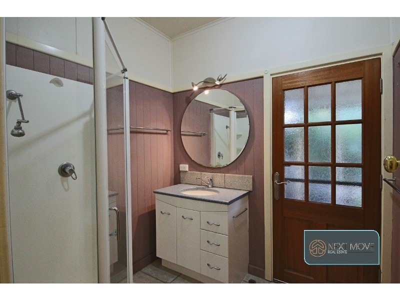 6 Cummins St, Willagee WA 6156