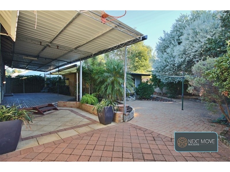 6 Cummins St, Willagee WA 6156