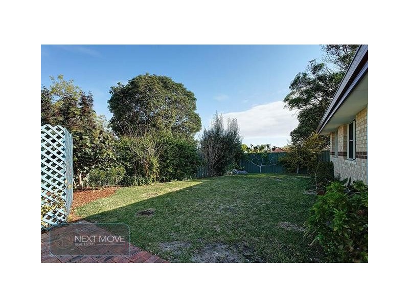 7a Milroy St, Willagee WA 6156