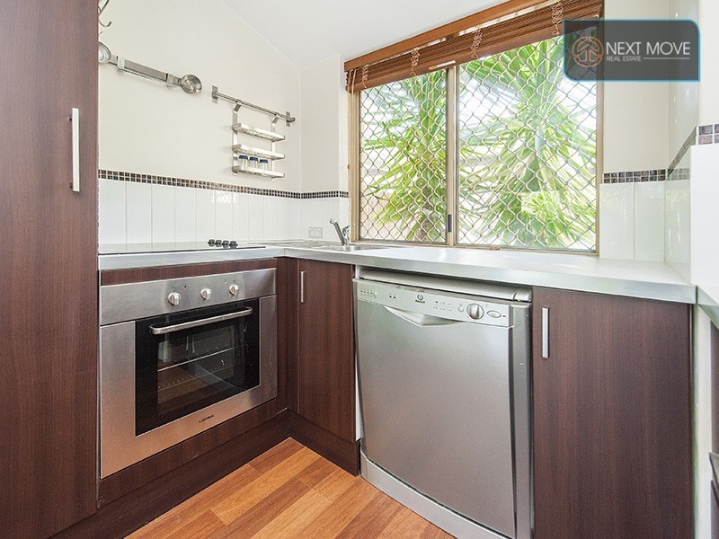 37/35 Winnacott St, Willagee WA 6156