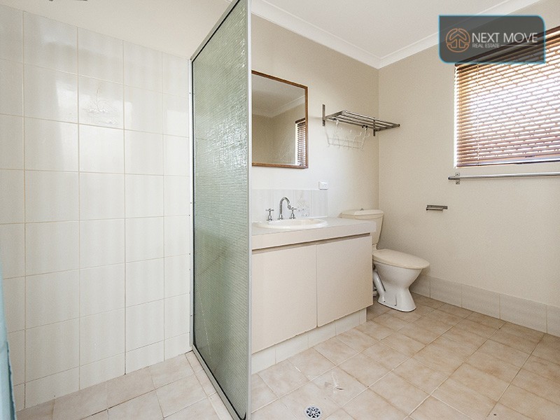 37/35 Winnacott St, Willagee WA 6156