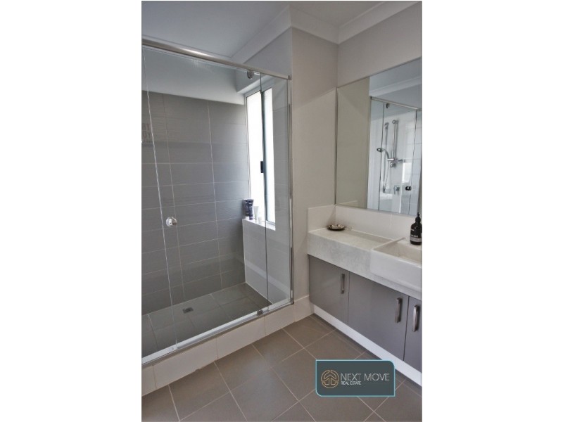 73 Dovedale St, Harrisdale WA 6112