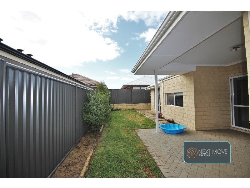 73 Dovedale St, Harrisdale WA 6112