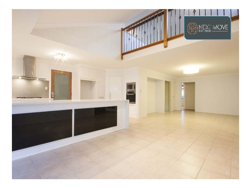 16 Cheshunt Gdns, North Lake WA 6163