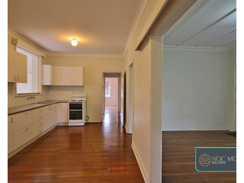 10 Radney Street, Willagee WA 6156