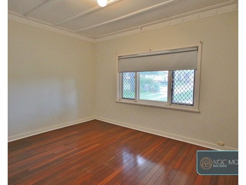 10 Radney Street, Willagee WA 6156