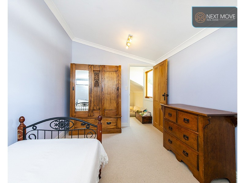 6 Bastian Place, Willagee WA 6156