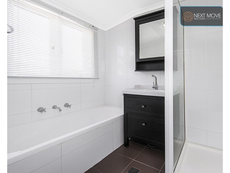 6 Bastian Place, Willagee WA 6156