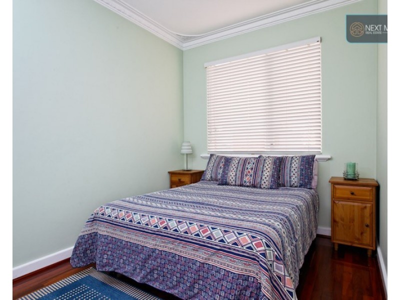 6 Woodhams Street, Willagee WA 6156