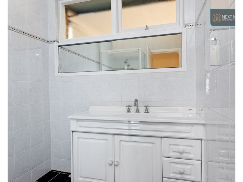 6 Woodhams Street, Willagee WA 6156