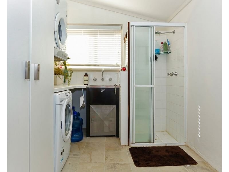 28 Ivermey, Hamilton Hill WA 6163