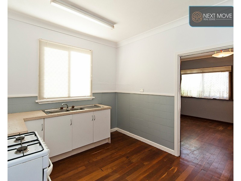 5 Denien St, Willagee WA 6156