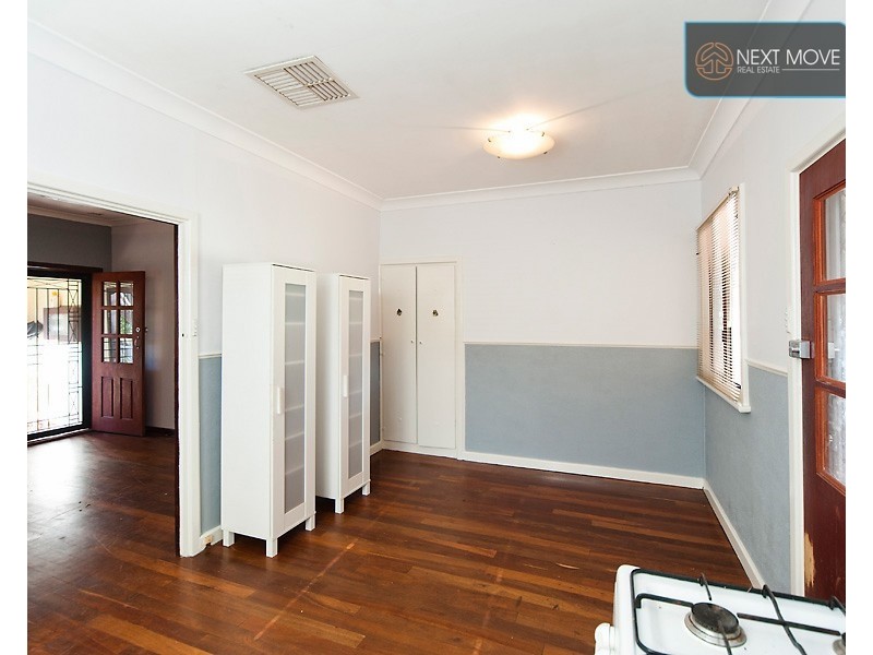 5 Denien St, Willagee WA 6156