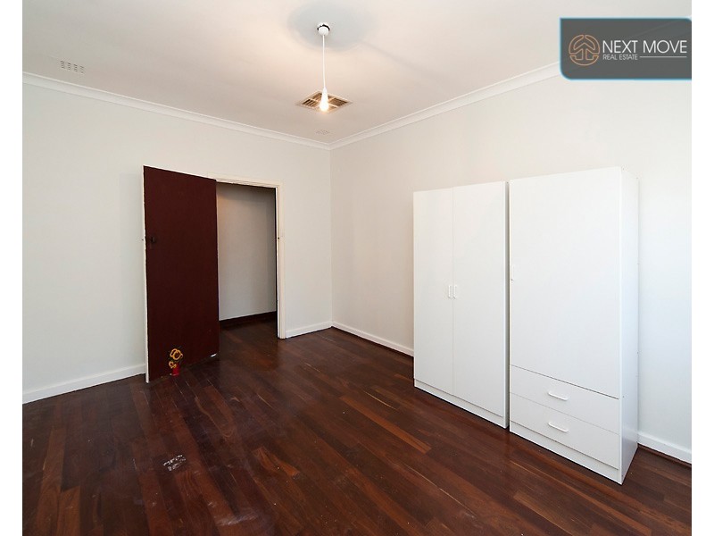 5 Denien St, Willagee WA 6156