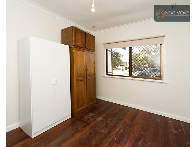 5 Denien St, Willagee WA 6156