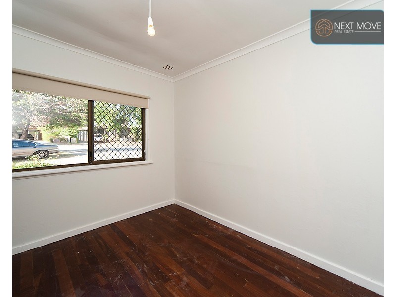 5 Denien St, Willagee WA 6156