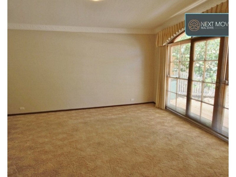 18 Sleat Rd, Mount Pleasant WA 6153