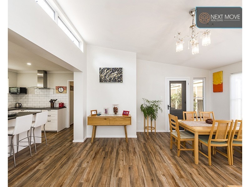 8 Murray Road, Palmyra WA 6157