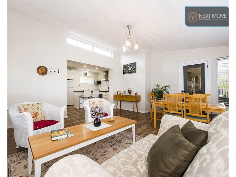 8 Murray Road, Palmyra WA 6157