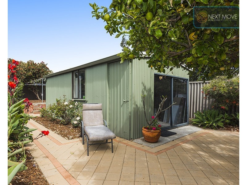 8 Murray Road, Palmyra WA 6157