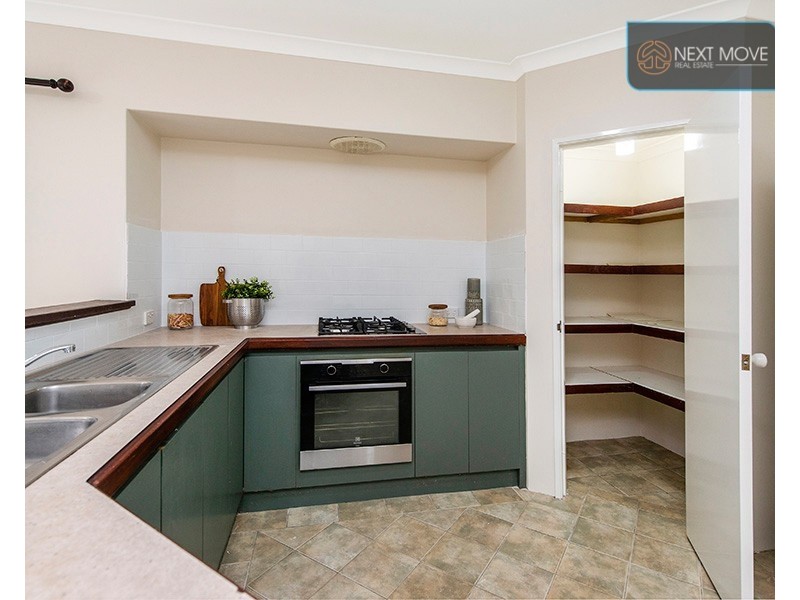 17 Malone St, Willagee WA 6156