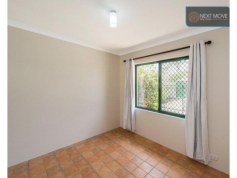 17 Malone St, Willagee WA 6156