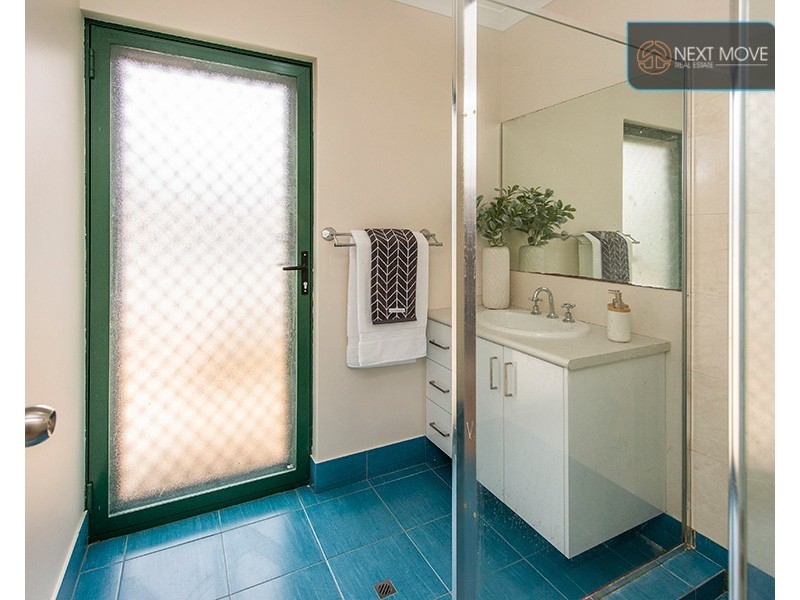 17 Malone St, Willagee WA 6156