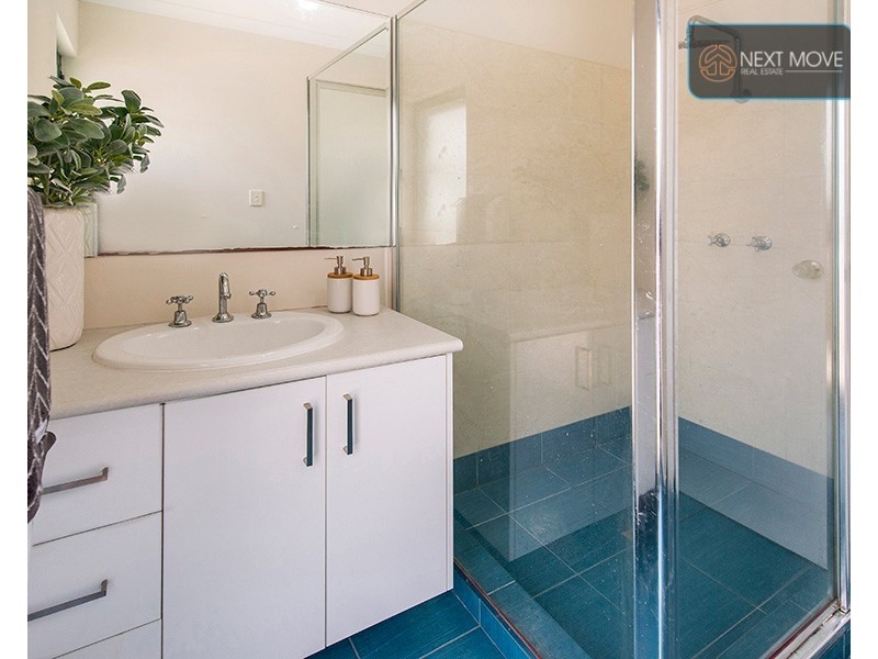 17 Malone St, Willagee WA 6156